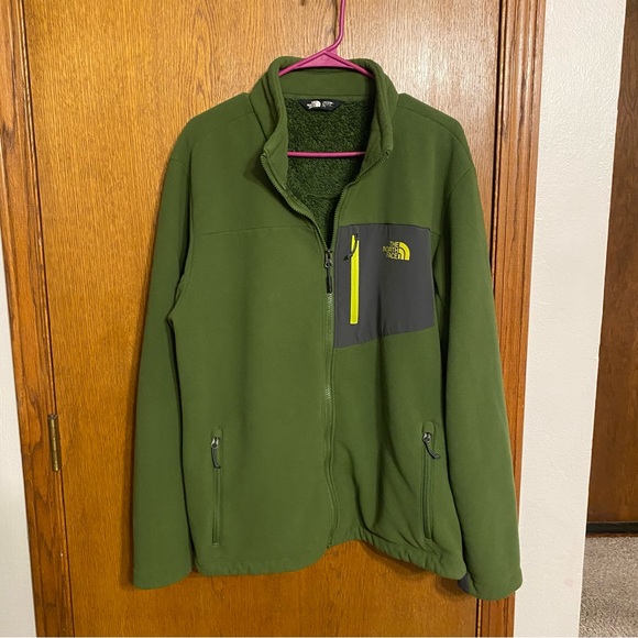 Men’s Large The North Face Insulated Fleece Lined Jacket - Picture 9 of 14